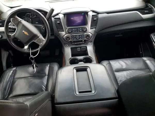 1GNSCHKCXJR382192 2018 CHEVROLET SUBURBAN - Image 8