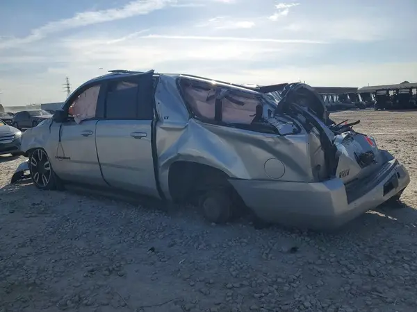 1GNSCHKCXJR398361 2018 CHEVROLET SUBURBAN - Image 2