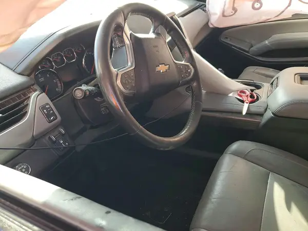 1GNSCHKCXJR398361 2018 CHEVROLET SUBURBAN - Image 8