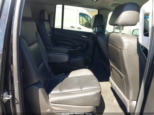 1GNSCHKCXKR101042 2019 CHEVROLET SUBURBAN - Image 8