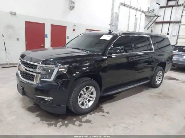 1GNSCHKCXKR127429 2019 CHEVROLET SUBURBAN - Image 2