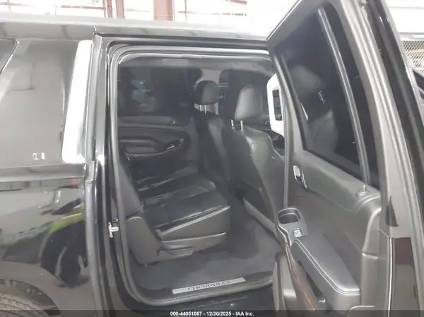 1GNSCHKCXKR127429 2019 CHEVROLET SUBURBAN - Image 8