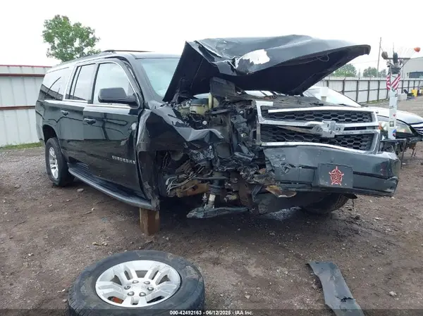 1GNSCHKCXKR151231 2019 CHEVROLET SUBURBAN - Image 1