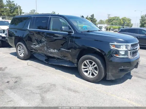 1GNSCHKCXKR185105 2019 CHEVROLET SUBURBAN - Image 1