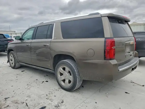 1GNSCJKC0GR447390 2016 CHEVROLET SUBURBAN - Image 2