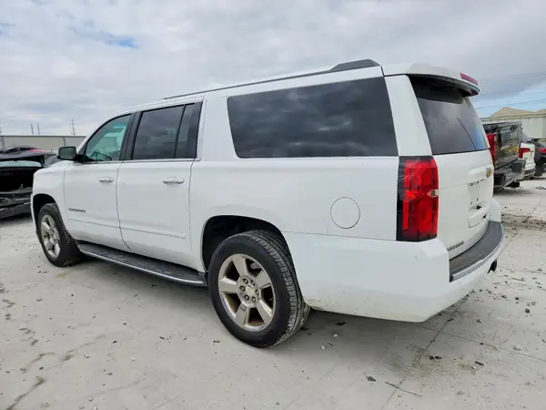 1GNSCJKC0HR176316 2017 CHEVROLET SUBURBAN - Image 2