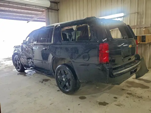 1GNSCJKC0JR357647 2018 CHEVROLET SUBURBAN - Image 2