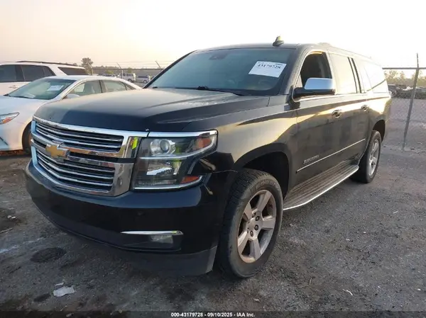 1GNSCJKC1GR386244 2016 CHEVROLET SUBURBAN - Image 2