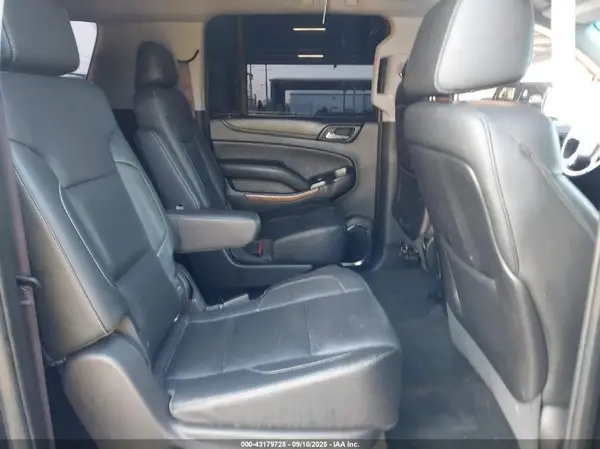 1GNSCJKC1GR386244 2016 CHEVROLET SUBURBAN - Image 8