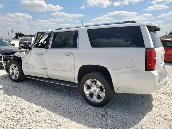 1GNSCJKC1HR169133 2017 CHEVROLET SUBURBAN - Image 2