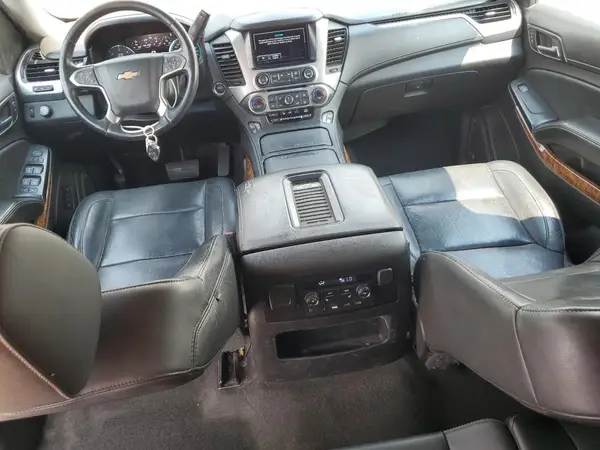 1GNSCJKC1HR399772 2017 CHEVROLET SUBURBAN - Image 8