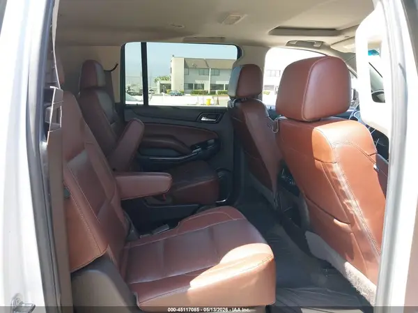 1GNSCJKC1JR110217 2018 CHEVROLET SUBURBAN - Image 8