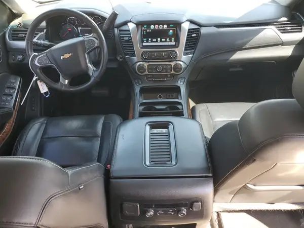 1GNSCJKC1JR199271 2018 CHEVROLET SUBURBAN - Image 8
