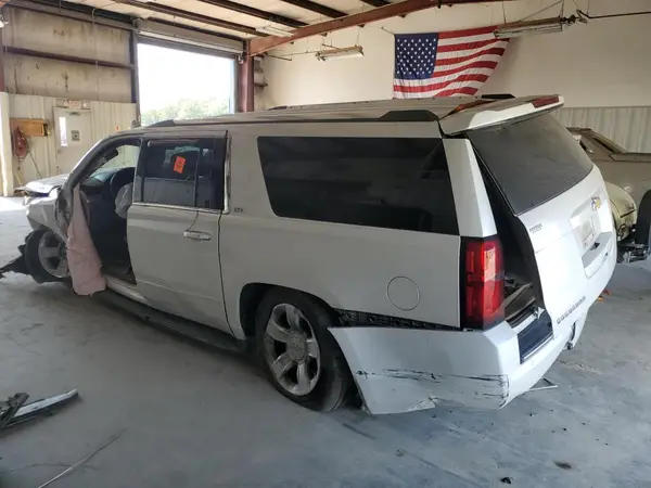 1GNSCJKC2GR233517 2016 CHEVROLET SUBURBAN - Image 2