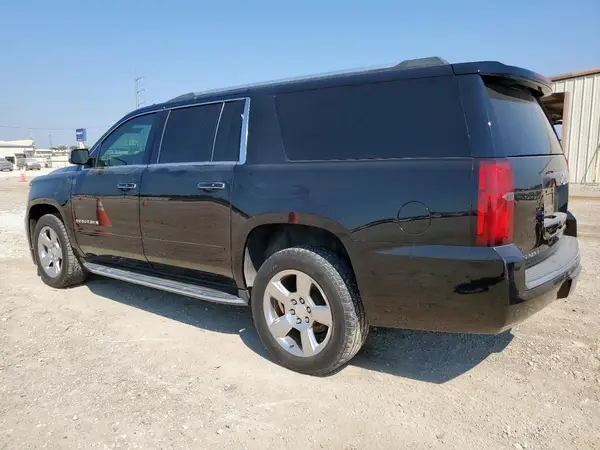 1GNSCJKC2HR300652 2017 CHEVROLET SUBURBAN - Image 2