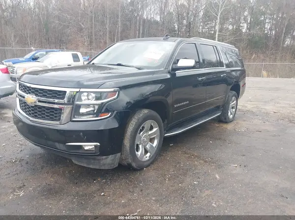 1GNSCJKC2HR381720 2017 CHEVROLET SUBURBAN - Image 2