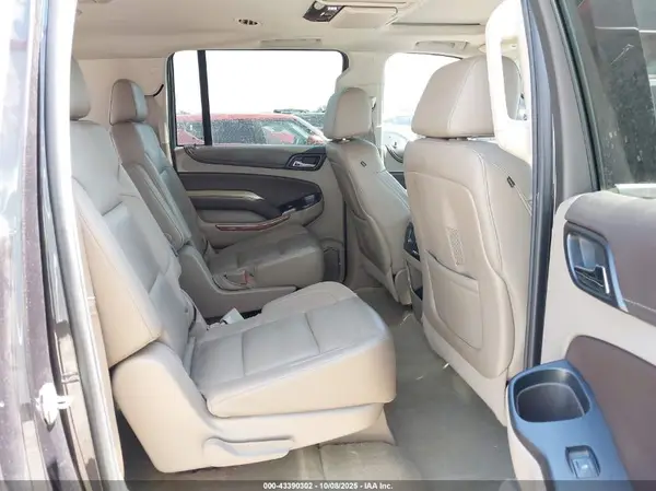 1GNSCJKC3GR438408 2016 CHEVROLET SUBURBAN - Image 8