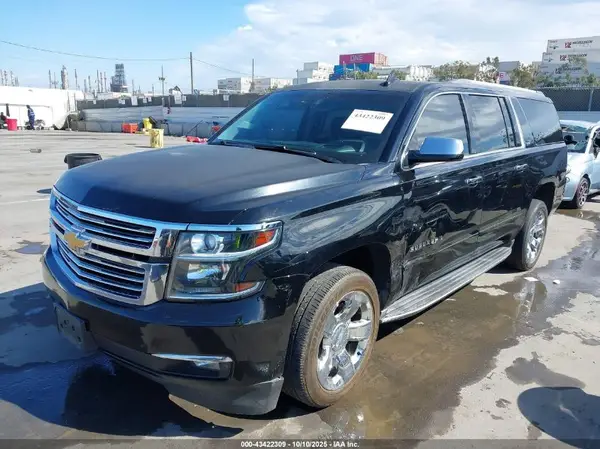1GNSCJKC3GR441695 2016 CHEVROLET SUBURBAN - Image 2