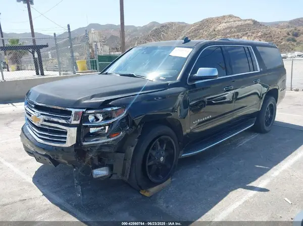 1GNSCJKC3GR468668 2016 CHEVROLET SUBURBAN - Image 2