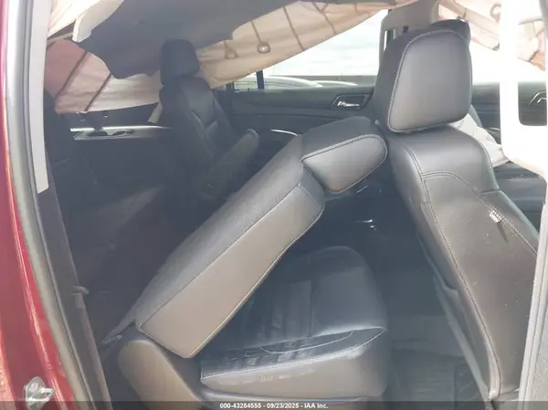1GNSCJKC4HR176254 2017 CHEVROLET SUBURBAN - Image 8