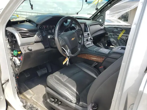 1GNSCJKC4HR224769 2017 CHEVROLET SUBURBAN - Image 8