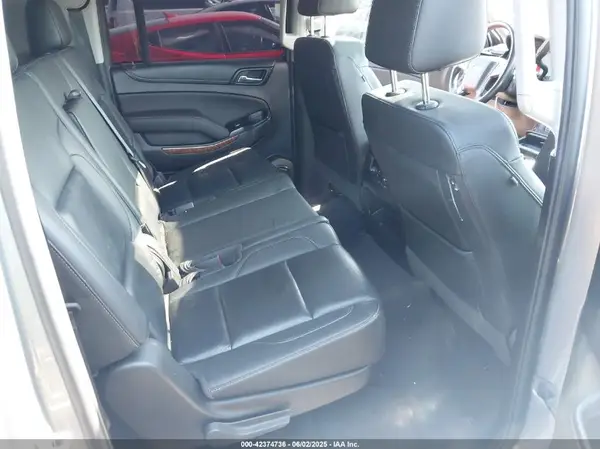1GNSCJKC4JR282385 2018 CHEVROLET SUBURBAN - Image 8