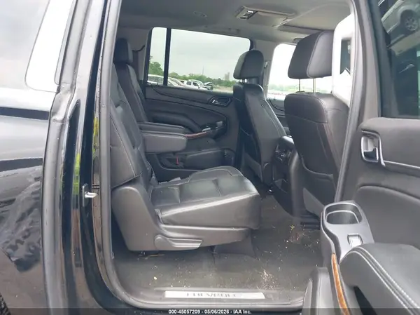 1GNSCJKC4JR290258 2018 CHEVROLET SUBURBAN - Image 8