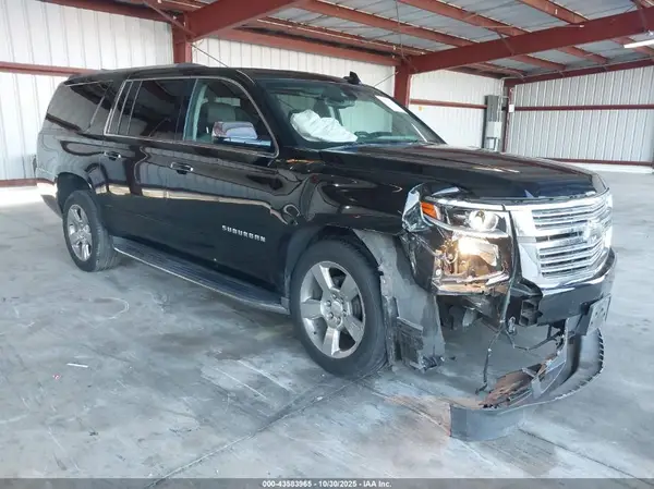 1GNSCJKC5HR238602 2017 CHEVROLET SUBURBAN - Image 1
