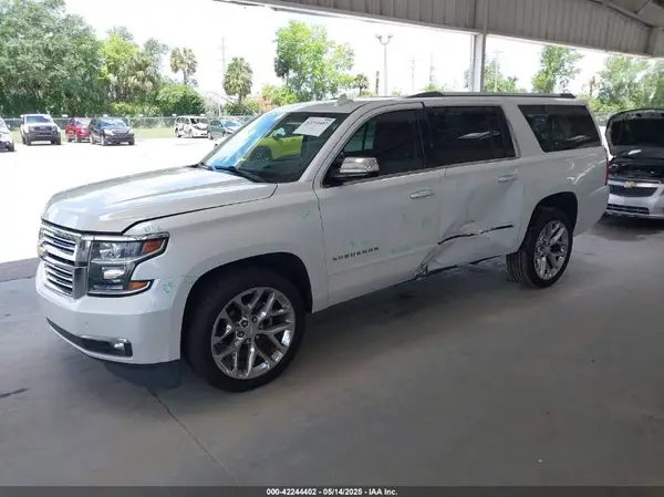 1GNSCJKC5HR248529 2017 CHEVROLET SUBURBAN - Image 2