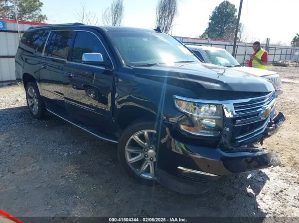 1GNSCJKC5KR360318 2019 CHEVROLET SUBURBAN - Image 1