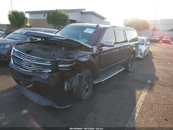 1GNSCJKC6GR415933 2016 CHEVROLET SUBURBAN - Image 2