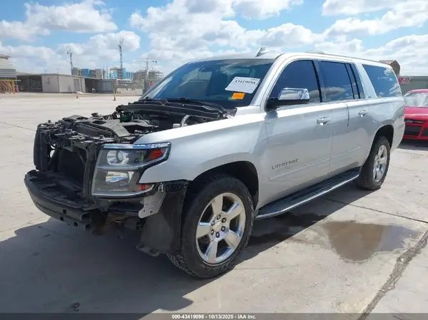 1GNSCJKC6GR451038 2016 CHEVROLET SUBURBAN - Image 2