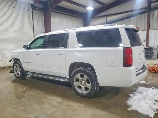 1GNSCJKC7HR171842 2017 CHEVROLET SUBURBAN - Image 2