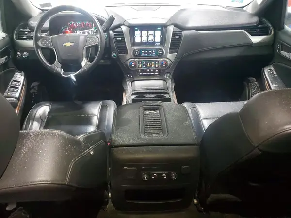 1GNSCJKC7HR171842 2017 CHEVROLET SUBURBAN - Image 8