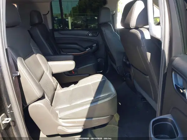 1GNSCJKC7HR204080 2017 CHEVROLET SUBURBAN - Image 8