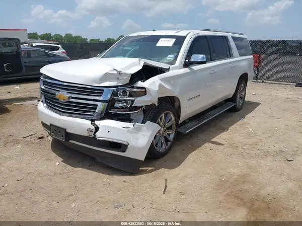 1GNSCJKC7JR190011 2018 CHEVROLET SUBURBAN - Image 2