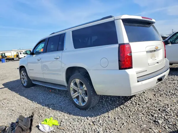 1GNSCJKC8GR267834 2016 CHEVROLET SUBURBAN - Image 2