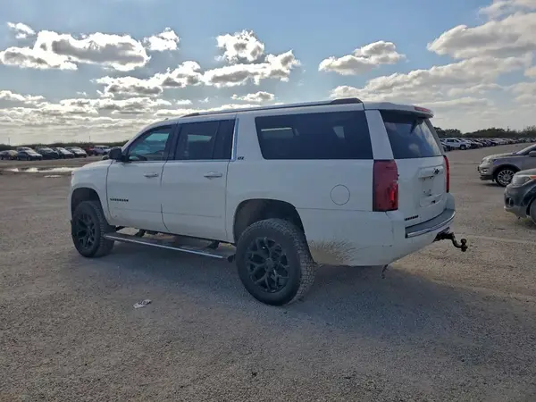 1GNSCJKC8GR329975 2016 CHEVROLET SUBURBAN - Image 2