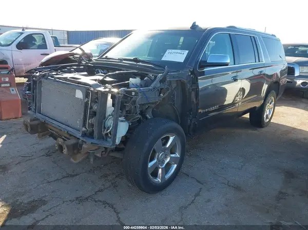 1GNSCJKC8HR120012 2017 CHEVROLET SUBURBAN - Image 2