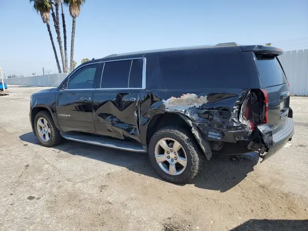 1GNSCJKC8HR226797 2017 CHEVROLET SUBURBAN - Image 2