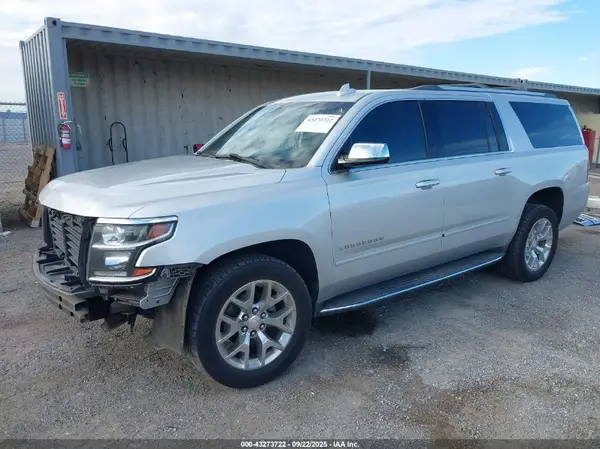 1GNSCJKC8JR100543 2018 CHEVROLET SUBURBAN - Image 2