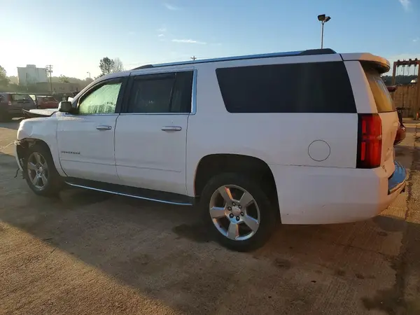 1GNSCJKC8JR113051 2018 CHEVROLET SUBURBAN - Image 2