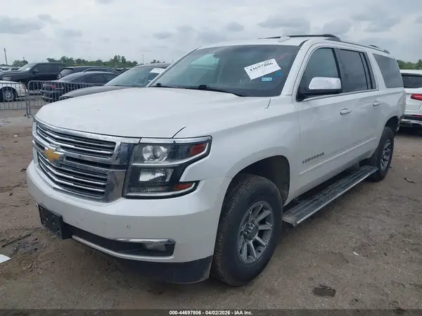 1GNSCJKC8JR127161 2018 CHEVROLET SUBURBAN - Image 2