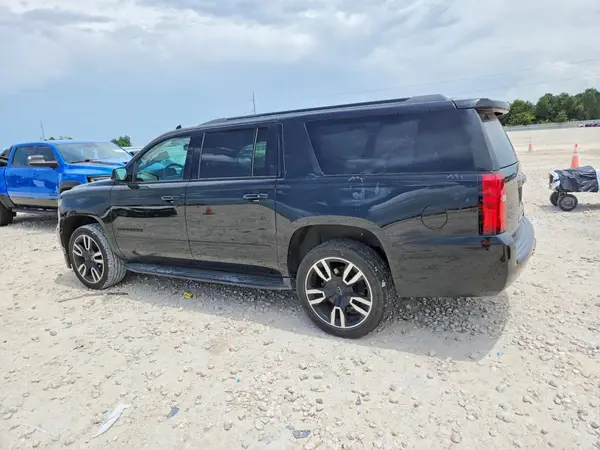 1GNSCJKC8JR322368 2018 CHEVROLET SUBURBAN - Image 2