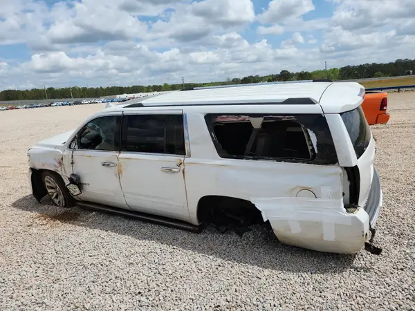 1GNSCJKC8KR105212 2019 CHEVROLET SUBURBAN - Image 2