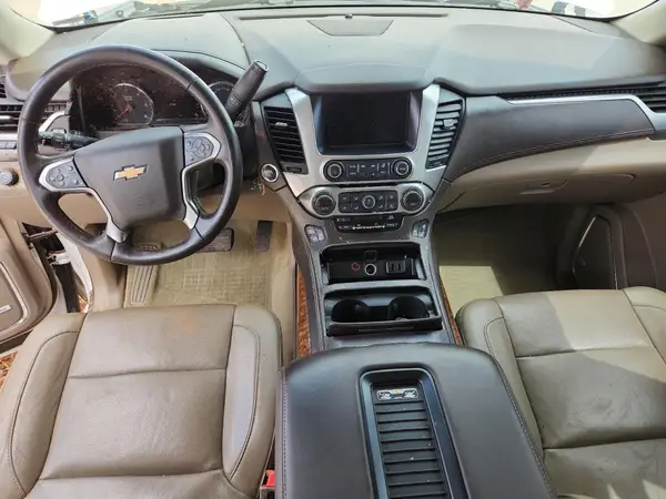 1GNSCJKC8KR105212 2019 CHEVROLET SUBURBAN - Image 8