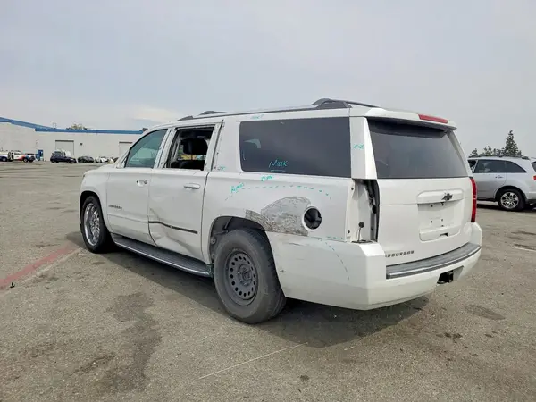 1GNSCJKC9GR245373 2016 CHEVROLET SUBURBAN - Image 2