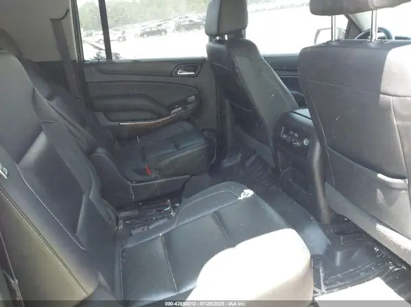 1GNSCJKC9HR117703 2017 CHEVROLET SUBURBAN - Image 8
