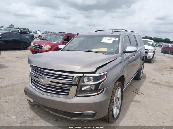 1GNSCJKC9HR266628 2017 CHEVROLET SUBURBAN - Image 2