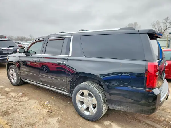 1GNSCJKC9HR287950 2017 CHEVROLET SUBURBAN - Image 2